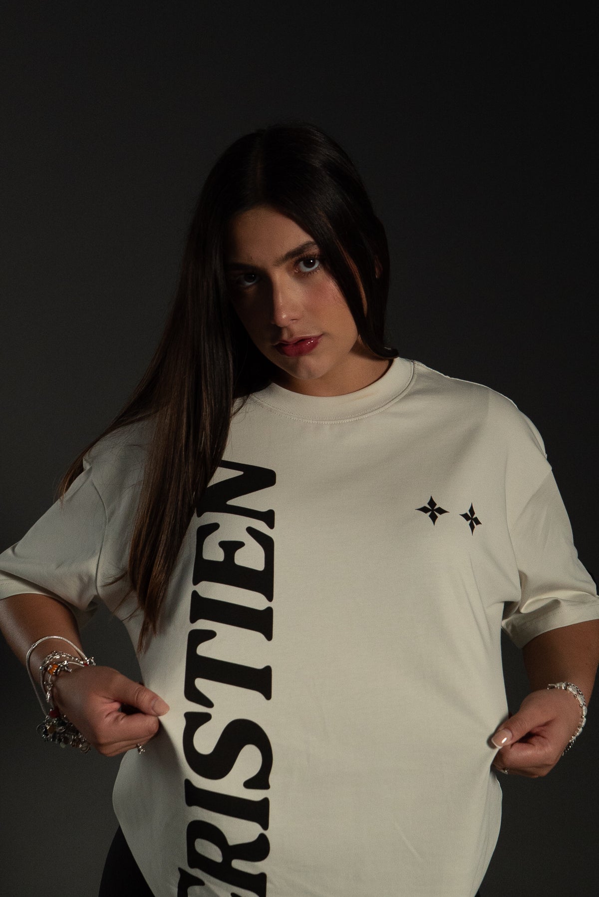Playera off white // La Promesa