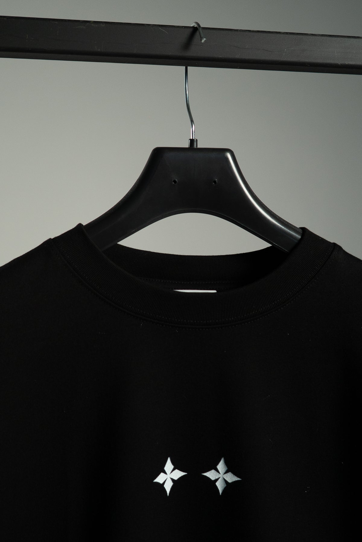 Playera negra // El Reconocimiento